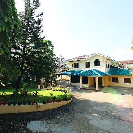 Hundred Moon Hotel Yangon Ngoại thất bức ảnh